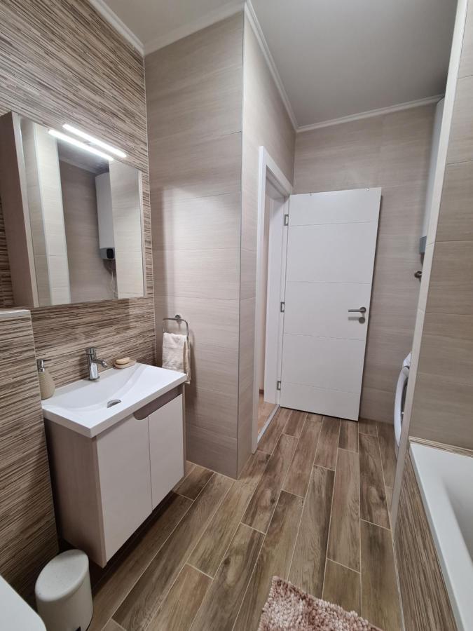 Stella Apartment *